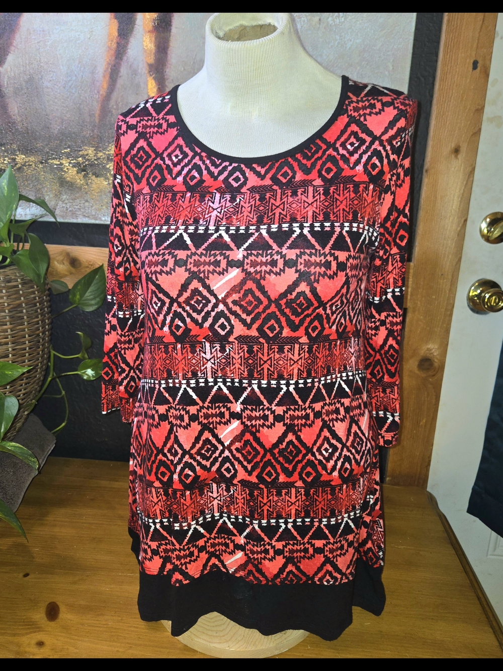 Women's Coral Geometric Print Tunic with Black Trim
